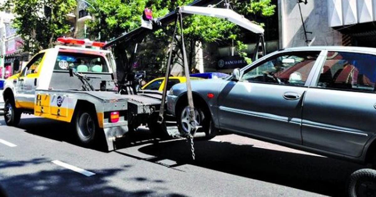 Modificar las multas y acarreo por mal estacionamiento