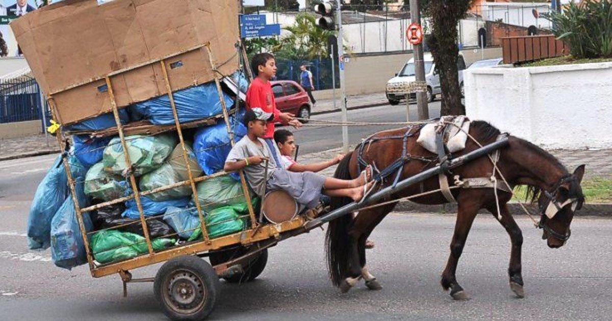 plus aucun transport de marchandises à Rio das Ostras, donc plus aucune exploitation de chevaux, d'ânes et de mulets