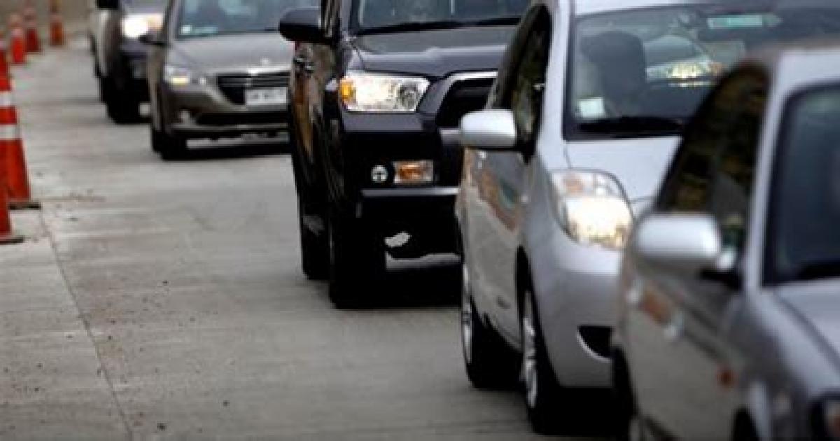 Pavimentar acceso desde Cervera a Calle Villaseca y habilitar nuevos accesos y salidas desde Autopista Central