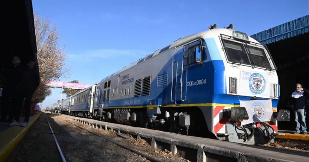 Que pongan en marcha el tren de pasajeros desde Cipolletti provincia de Río Negro hacia Senillosa provincia del Neuquen