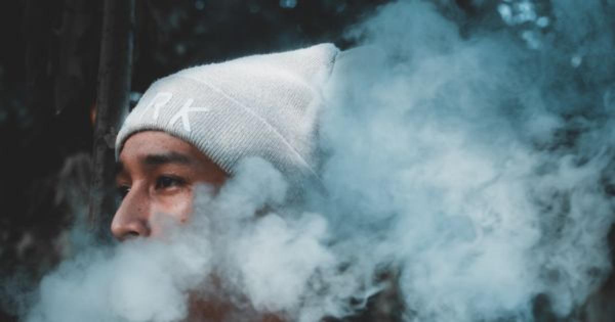 Arrêtez la commercialisation contraire à l'éthique d'Altria des cigarettes électroniques Juul auprès des enfants.