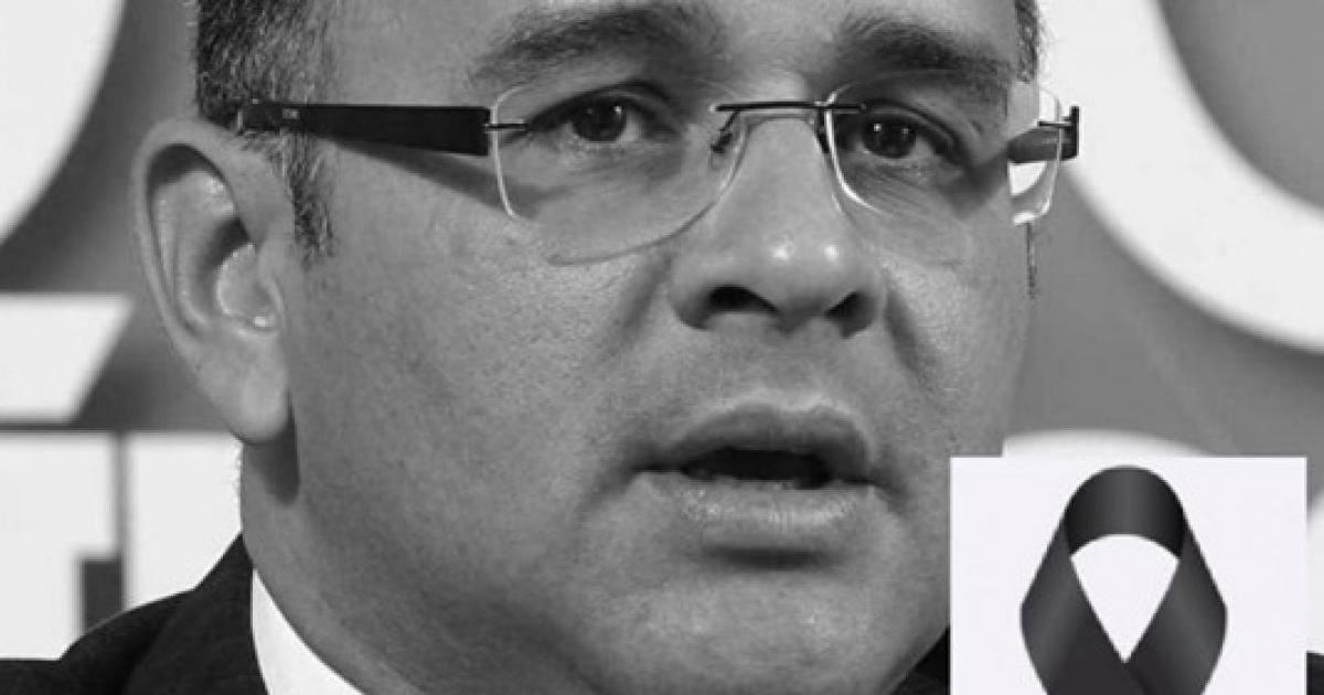 Arrest and extradite Mauricio Funes for corruption to El Salvador